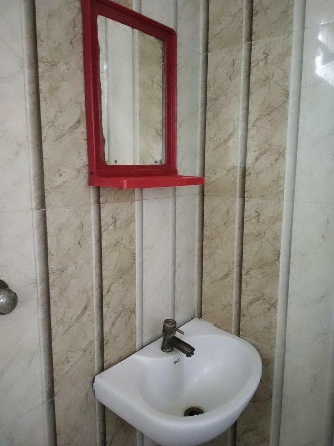 Mithran Residency Otel Chennai Dış mekan fotoğraf